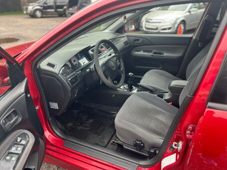 2005 Mitsubishi Lancer IX, красный, 226000 рублей, вид 5