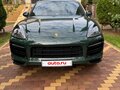 2022 Porsche Cayenne E-Hybrid III, зелёный, 11000000 рублей