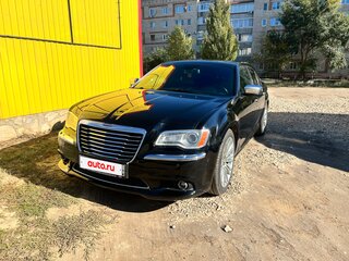 2012 Chrysler 300C II, чёрный, 1650000 рублей, вид 5