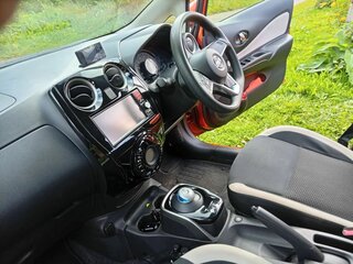 2018 Nissan Note e-Power II Рестайлинг, оранжевый, 1100000 рублей, вид 5