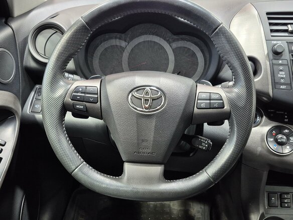2011 Toyota RAV4 III (XA30) Рестайлинг, коричневый, 1690000 рублей - вид 10