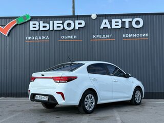 2018 Kia Rio IV, белый, 1349000 рублей, вид 2