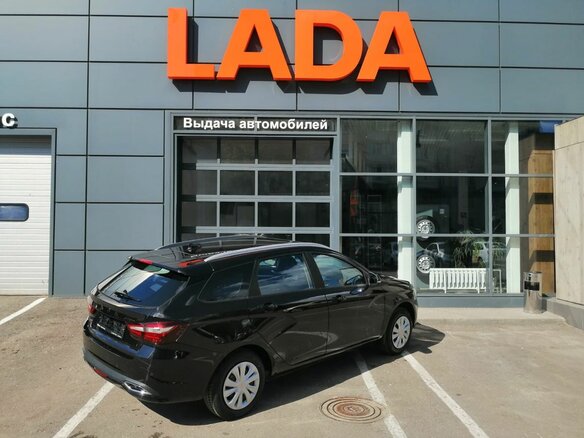 2026 Lada (ВАЗ) Vesta SW I Рестайлинг (NG), чёрный, 1972000 рублей - вид 2