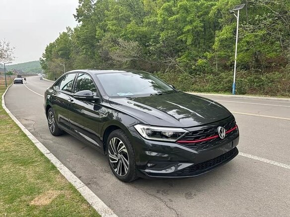 2022 Volkswagen Sagitar III Рестайлинг, чёрный, 1410000 рублей - вид 2