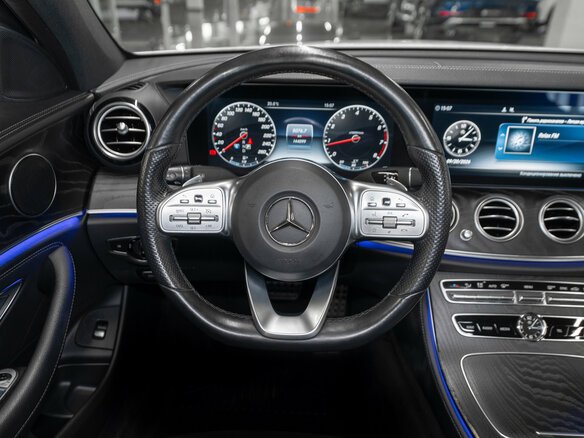 2019 Mercedes-Benz E-Класс 200 V (W213, S213, C238), белый, 2940000 рублей - вид 9
