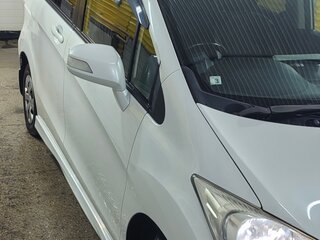 2014 Honda Freed I Рестайлинг, белый, 930000 рублей, вид 2