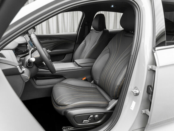 2024 Geely Preface I, голубой, 2720000 рублей - вид 11