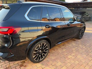2022 BMW X5 30d IV (G05/G18), чёрный, 6750000 рублей, вид 3
