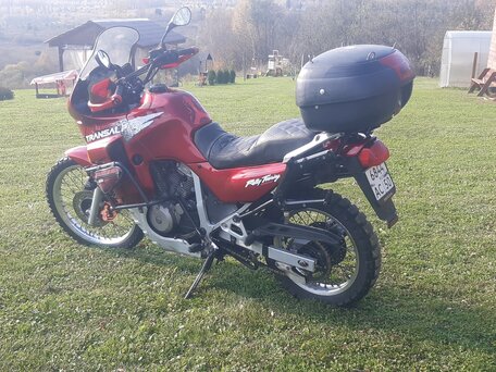 1997 Honda XL600V Transalp, красный, 350000 рублей, вид 1