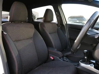 2016 Honda Fit III, белый, 750005 рублей, вид 5