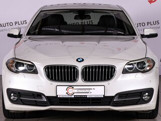 2016 BMW 5 серии 520d VI (F10/F11/F07) Рестайлинг, белый, 2150000 рублей, вид 3