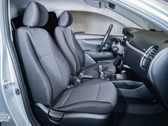 2019 Kia Rio X-Line IV, серебристый, 1540000 рублей - вид 7