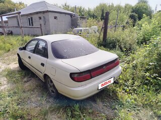 1993 Toyota Carina VI (T190), белый, 210000 рублей, вид 3