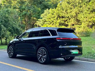 2024 Li Auto (Lixiang) L6 I, чёрный, 5750000 рублей, вид 4