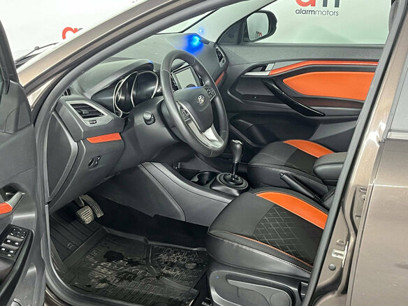 2019 Lada (ВАЗ) Vesta SW Cross I, коричневый, 1099000 рублей - вид 9