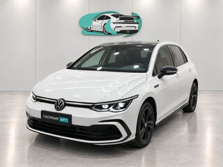 2022 Volkswagen Golf VIII, белый, 1840500 рублей, вид 1