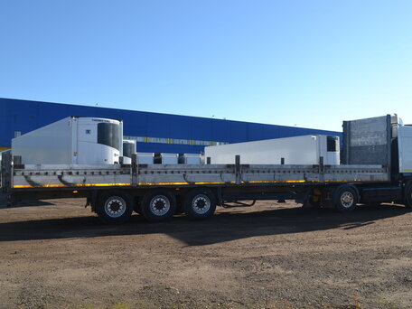 2018 Schmitz Cargobull 9084, серебристый, 1580000 рублей, вид 4