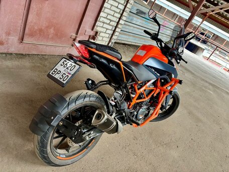 2023 KTM 390 Duke, оранжевый, 570000 рублей, вид 4