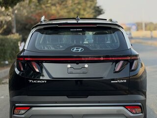 2025 Hyundai Tucson SWB IV Рестайлинг, чёрный, 4215200 рублей, вид 5
