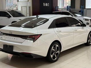 2022 Hyundai Elantra VII (CN7), белый, 1680000 рублей, вид 4