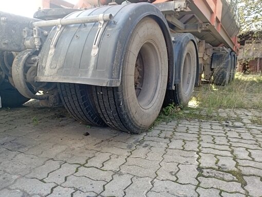 2002 Peterbilt 387, белый, 1700000 рублей - вид 15