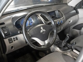 2007 Mitsubishi L200 IV, серебристый, 1063900 рублей, вид 5