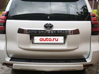 2018 Toyota Land Cruiser Prado 150 Series Рестайлинг 2, белый, 6500000 рублей, вид 3