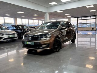 2016 Volkswagen Polo V Рестайлинг, коричневый, 1215000 рублей, вид 1