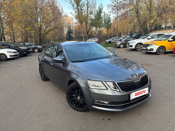 2017 Skoda Octavia III (A7) Рестайлинг, серый, 2250000 рублей - вид 1