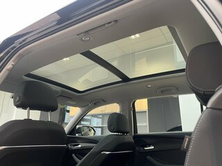 2026 Audi Q6 40 TFSI, чёрный, 6600000 рублей, вид 2