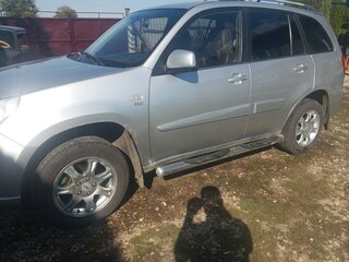2014 Chery Tiggo (T11) I Рестайлинг (FL), серебристый, 550000 рублей, вид 1