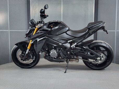 2024 Suzuki GSX-S 1000, чёрный, 1149000 рублей, вид 5