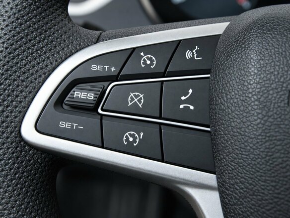 2026 Lada (ВАЗ) Vesta I Рестайлинг (NG), чёрный, 1819000 рублей - вид 7