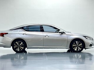 2022 Nissan Altima VI (L34), серебристый, 2100678 рублей, вид 4