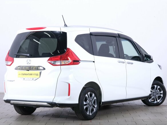 2021 Honda Freed II Рестайлинг, белый, 2099000 рублей - вид 5