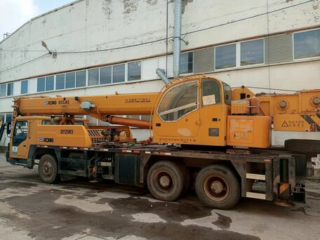 2009 XCMG QY25K, жёлтый, 4866000 рублей, вид 4