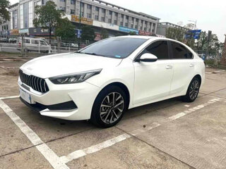 2022 Kia K3 II (China Market), белый, 1225000 рублей, вид 1
