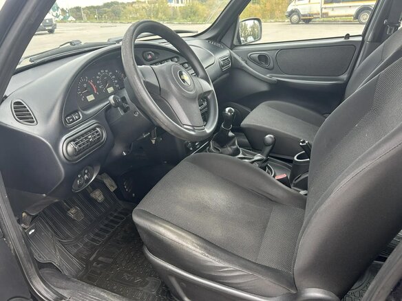 2016 Chevrolet Niva I Рестайлинг, синий, 830000 рублей - вид 6