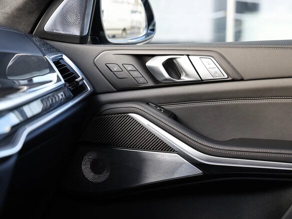 2026 BMW X7 40d I (G07) Рестайлинг, серый, 17750000 рублей - вид 18