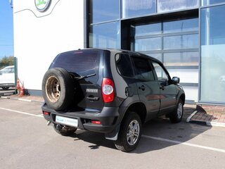 2011 Chevrolet Niva I Рестайлинг, чёрный, 450000 рублей, вид 5