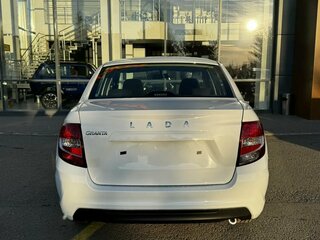 2026 Lada (ВАЗ) Granta I Рестайлинг, белый, 987000 рублей, вид 5