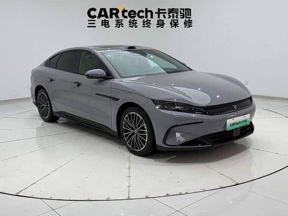 2025 BYD Han DM-i I Рестайлинг 2, серый, 3970000 рублей - вид 3