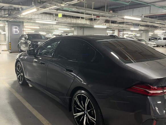 2023 BMW 5 серии 530i xDrive VIII (G60/G61/G68), серый, 7300000 рублей - вид 19
