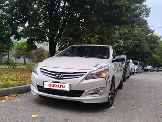 2015 Hyundai Solaris I Рестайлинг, бежевый, 1150000 рублей, вид 1
