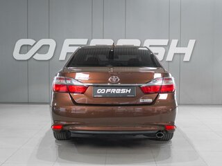 2018 Toyota Camry VII (XV50) Рестайлинг 2, коричневый, 2789000 рублей, вид 4