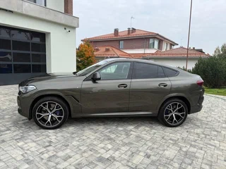 2020 BMW X6 40d III (G06), зелёный, 7450000 рублей, вид 1