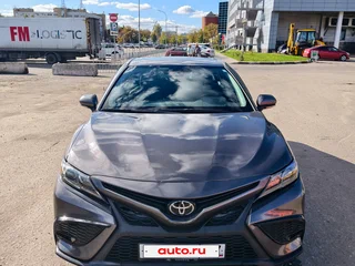 2022 Toyota Camry US Market VIII (XV70) Рестайлинг, серый, 3750000 рублей, вид 1