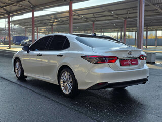 2019 Toyota Camry VIII (XV70), белый, 2950000 рублей, вид 5