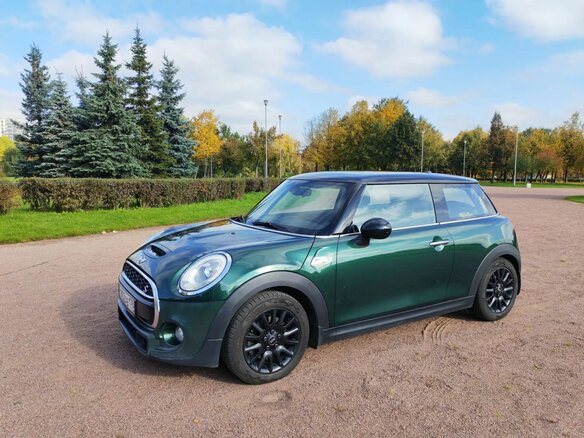 2014 Mini Hatch Cooper S III (F55/F56), зелёный, 1450000 рублей
