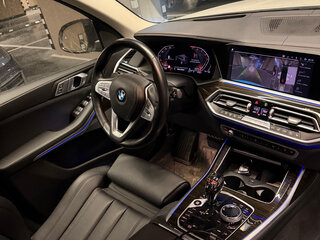 2020 BMW X7 40i I (G07), белый, 6700000 рублей, вид 5